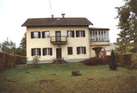 Das Göhring-Haus, Südseite rechts Anbau mit Arkaden, im Oktober 1994